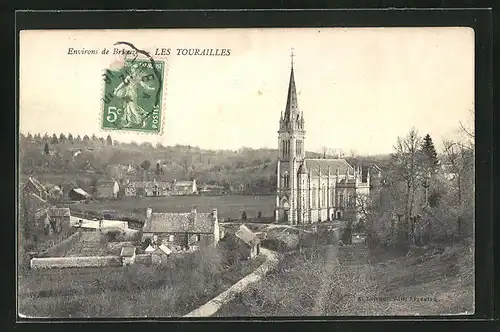 AK Les Tourailles, Teilansicht mit Kirche