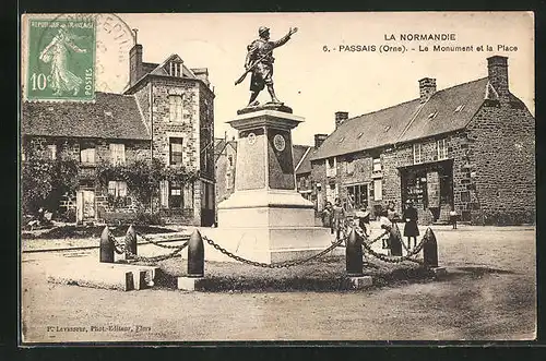 AK Passais, Le Monument et la Place