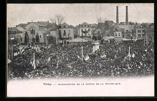 AK Vichy, Inauguration de la Statue de la Rèpublique