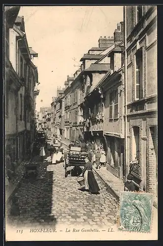 AK Honfleur, La Rue Gambetta