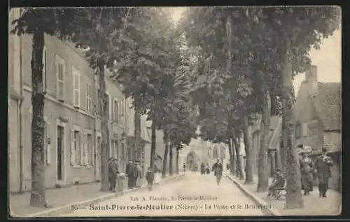 AK Saint-Pierre-le-Moutier, La Poste et le Boulevard
