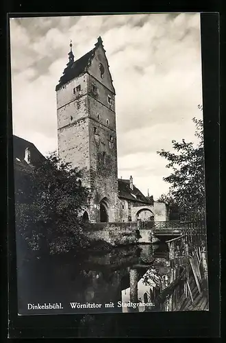 AK Dinkelsbühl, Wörnitztor mit Stadtgraben