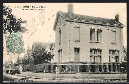 AK Beaumont-sur-Oise, L`Ecole des Filles