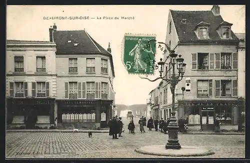 AK Beaumont-sur-Oise, La Place du Marche