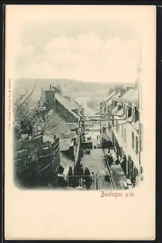 AK Boulogne-sur-Mer, Strassenpartie aus der Vogelschau