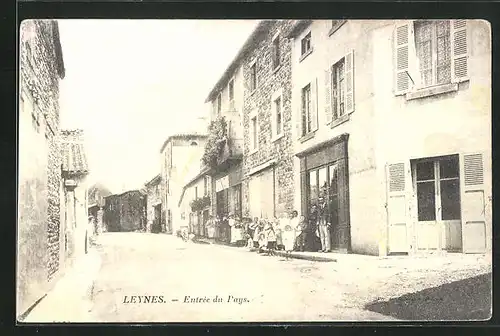 AK Leynes, Entrée du Pays, Strassenpartie