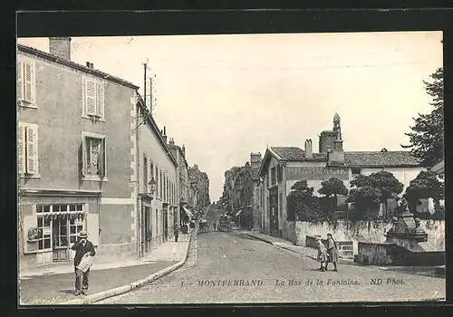 AK Montferrand, la Rue de la Fontaine