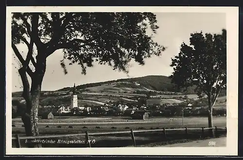 AK Königsstetten, Ortsansicht mit Kirche