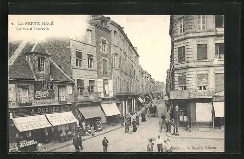 AK La Ferté-Macé, La rue d`Hautvie