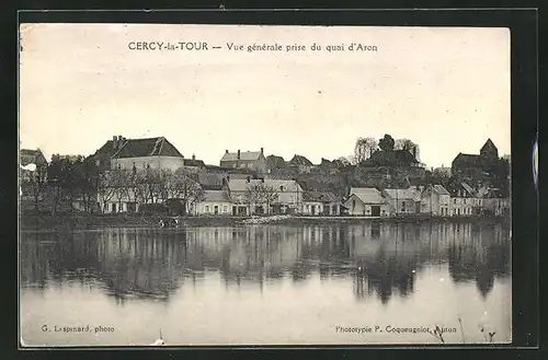 AK Cercy-la-Tour, Vue générale prise du quai d`Aron