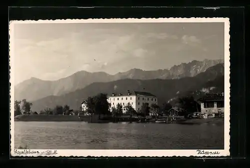 AK Saalfelden a. St. M., Ortspartie mit Ritzensee