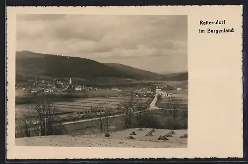 AK Rattersdorf, Panorama mit Blick zum Ort