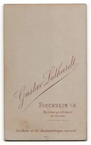 Fotografie Gustav Luthardt, Forchheim i/B., Portrait ältere Frau mit Halskette