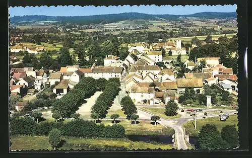 AK Salornay-sur-Guye, Vue générale aérienne