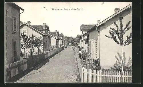 AK Thaon, Rue Jules-Favre, Strassenpartie