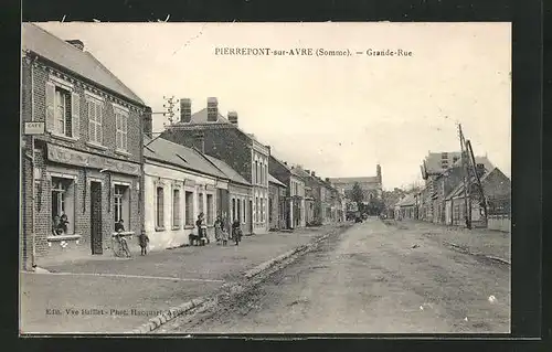 AK Pierrepont-sur-Avre, Grande-Rue, Strassenpartie