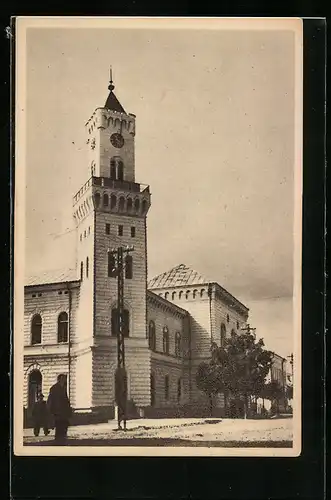 AK Vatra Dornei, sfatul popular, Blick auf die Kirche