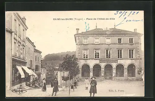 AK Bains-les-Bains, Place de l'Hotel-de-Ville