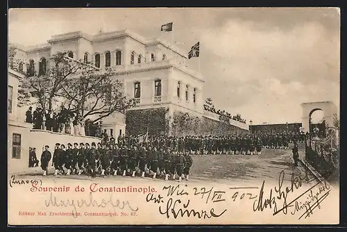 AK Constantinople, Soldaten bei einer Parade