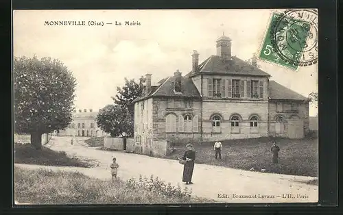 AK Monneville, La Mairie