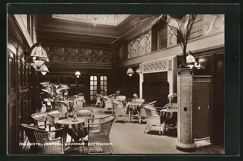 AK Rotterdam-Kruiskade, Hotel Central, Hall