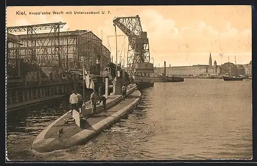 AK Kiel, Hafen mit Unterseeboot