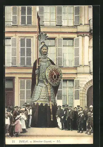 AK Douai, Monsieur Gayant, Hotel de Ville