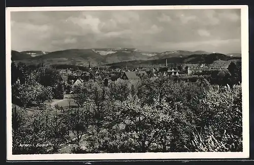 AK Achern i. Baden, Ortsansicht mit Blick in die Berge