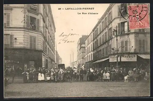 AK Levallois-Perret, La Rue d`Alsace