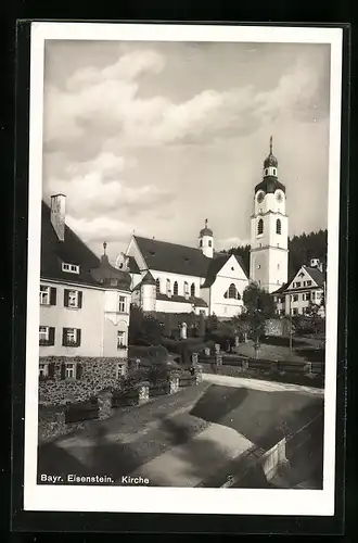 AK Bayr. Eisenstein, Strassenpartie mit Kirche