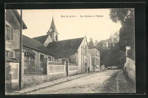 AK Bue, Les Ecoles et l`Eglise