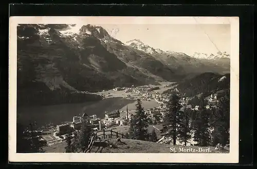 AK St. Moritz, Dorfansicht mit Bergen