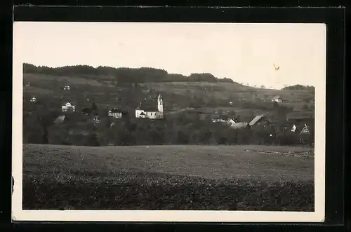 AK Winikon, Ortspartie mit Kirche