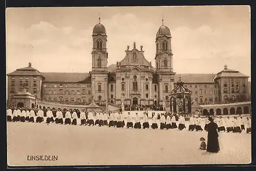 AK Einsiedeln, Geistliche bei der Prozession