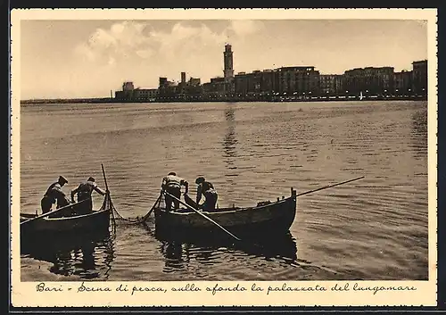 AK Bari, Scena di pesca sulla sfonda la palazzata del lungomare