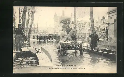 AK Nogent-sur-Marne, Crue de la Marne, Avenue Charles V, Hochwasser