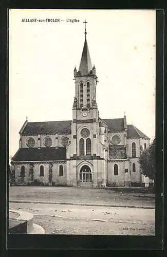 AK Aillant-sur-Tholon, Rue et l'Eglise