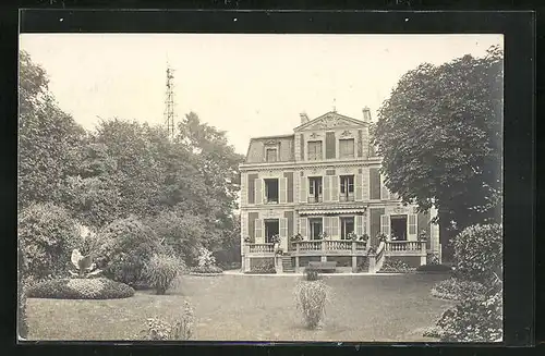 AK Boulogne-sur-Seine, Villa, Côté du Jardin