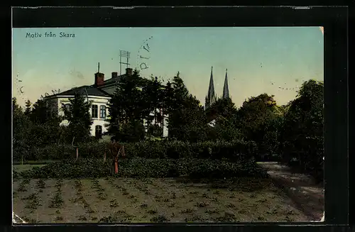 AK Skara, Landhaus mit Blick auf die Kirchtürme