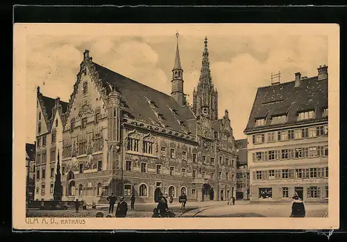 AK Ulm, Rathaus, Aussenansicht