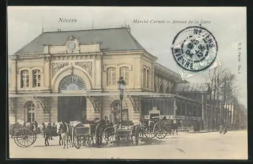 AK Nevers, Marché Carnot, Avenue de la Gare