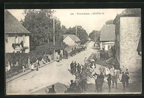 AK Sentheim, Strassenpartie mit Soldaten