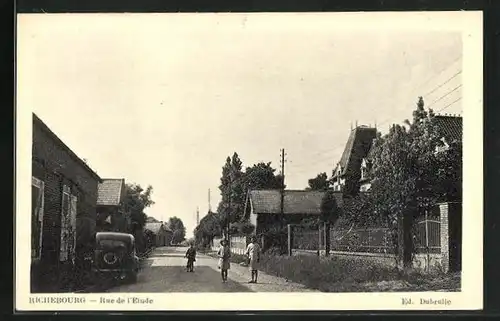 AK Richebourg, Rue de l`Etude, Strassenpartie