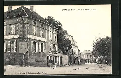 AK Epinac-les-Mines, Place de l'Hotel de Ville