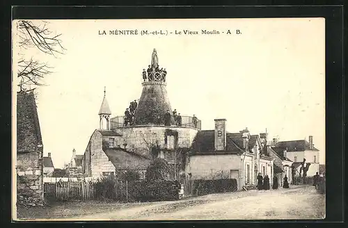 AK La Menitre, Le Vieux Moulin