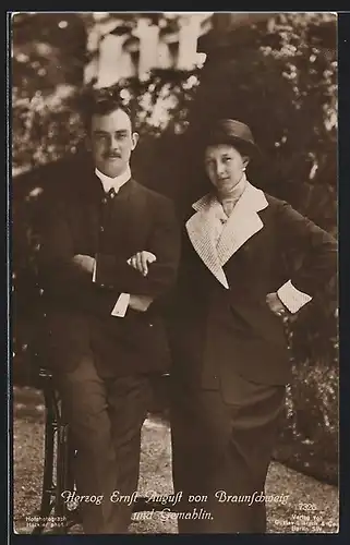 AK Herzog Ernst August von Braunschweig mit seiner Gattin