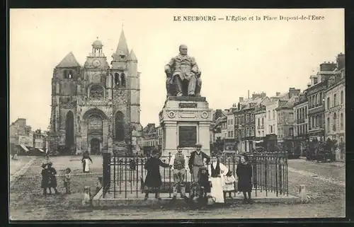 AK Le Neubourg, l`eglise et la Place Dupont-de-l`Eure