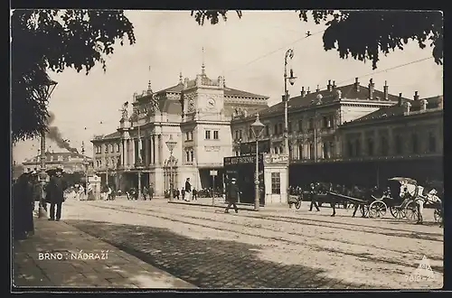 AK Brünn / Brno, Nádrazí, Bahnhof