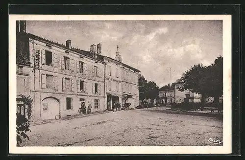 AK Verteillac, Place et le Gendarmerie