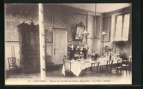 AK Gouarec, Maison de Famille des Dames Augustines - La Salle à manger